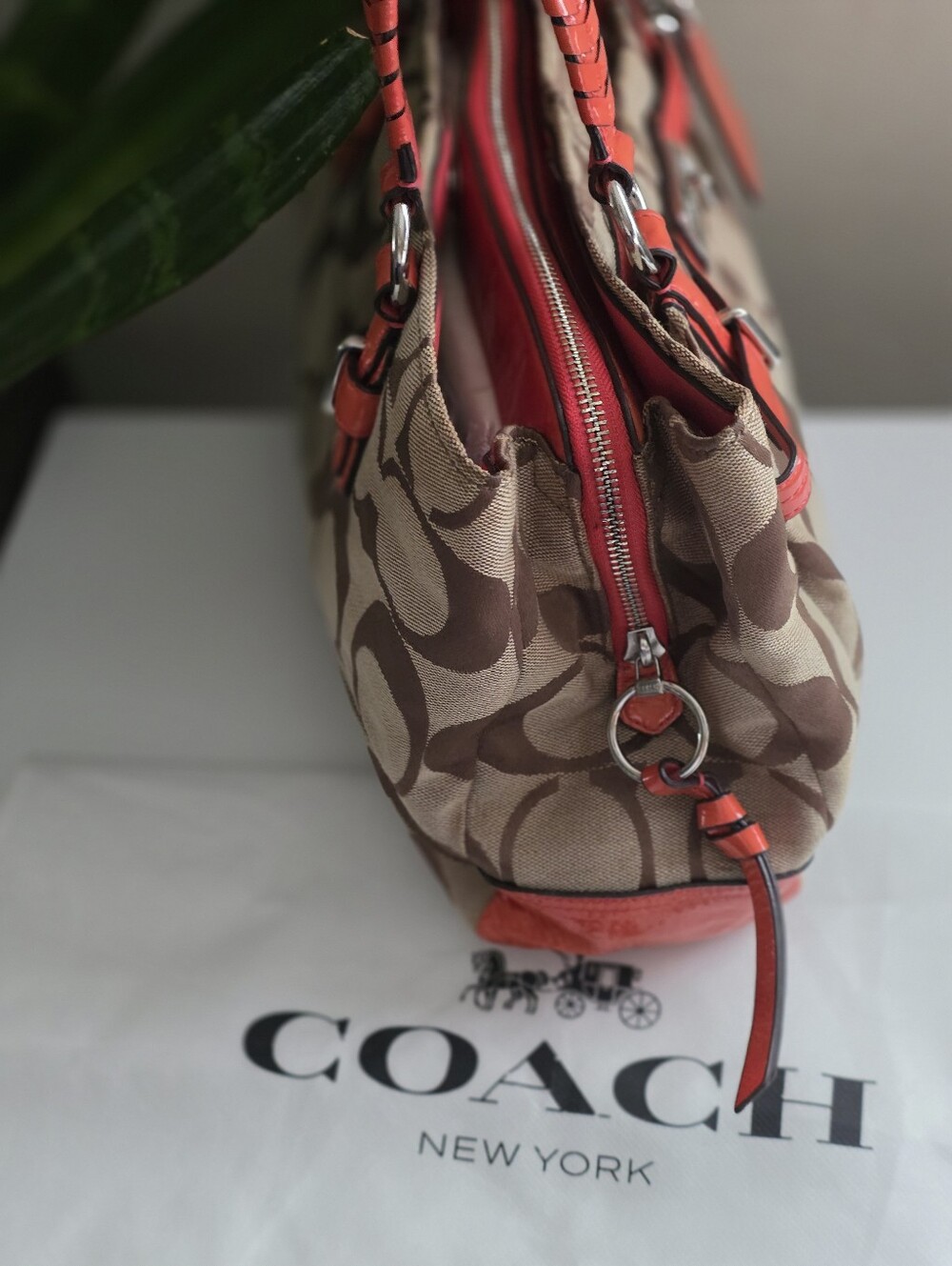 Coach Signature Chelsea Jayden Carryall tote Bag W/silver Hardware & Dust Bag - Picture 12 of 16